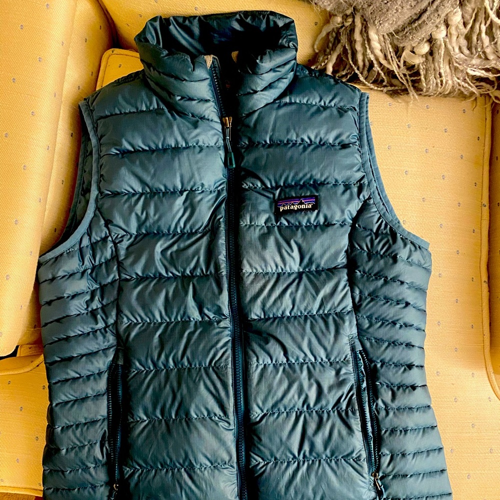 Patagonia down vest outerwear